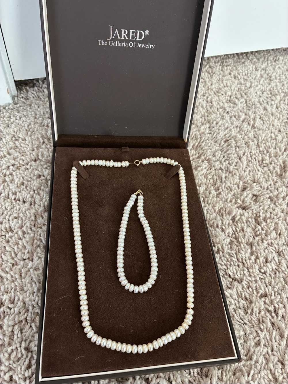 Real 10k  Freshwater Pearl Necklace and Bracelet Set